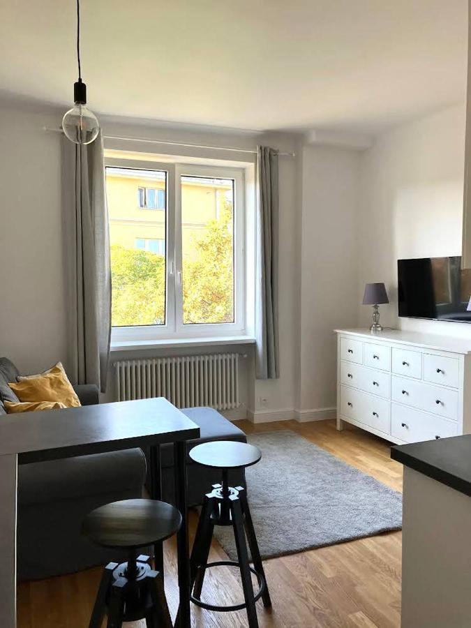 Cute Apartment In The City Center , 2-Beds , Wi-Fi - By Hik Apartments Varsóvia Exterior foto