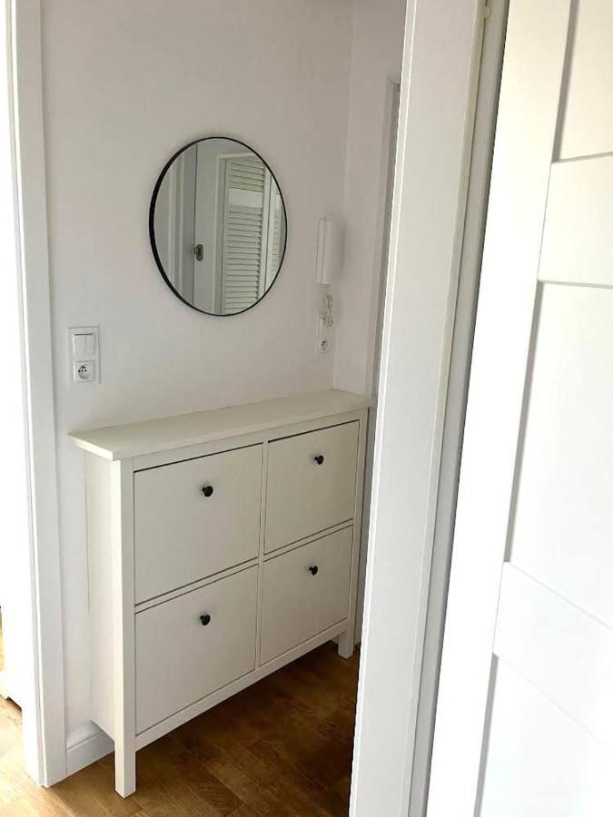 Cute Apartment In The City Center , 2-Beds , Wi-Fi - By Hik Apartments Varsóvia Exterior foto
